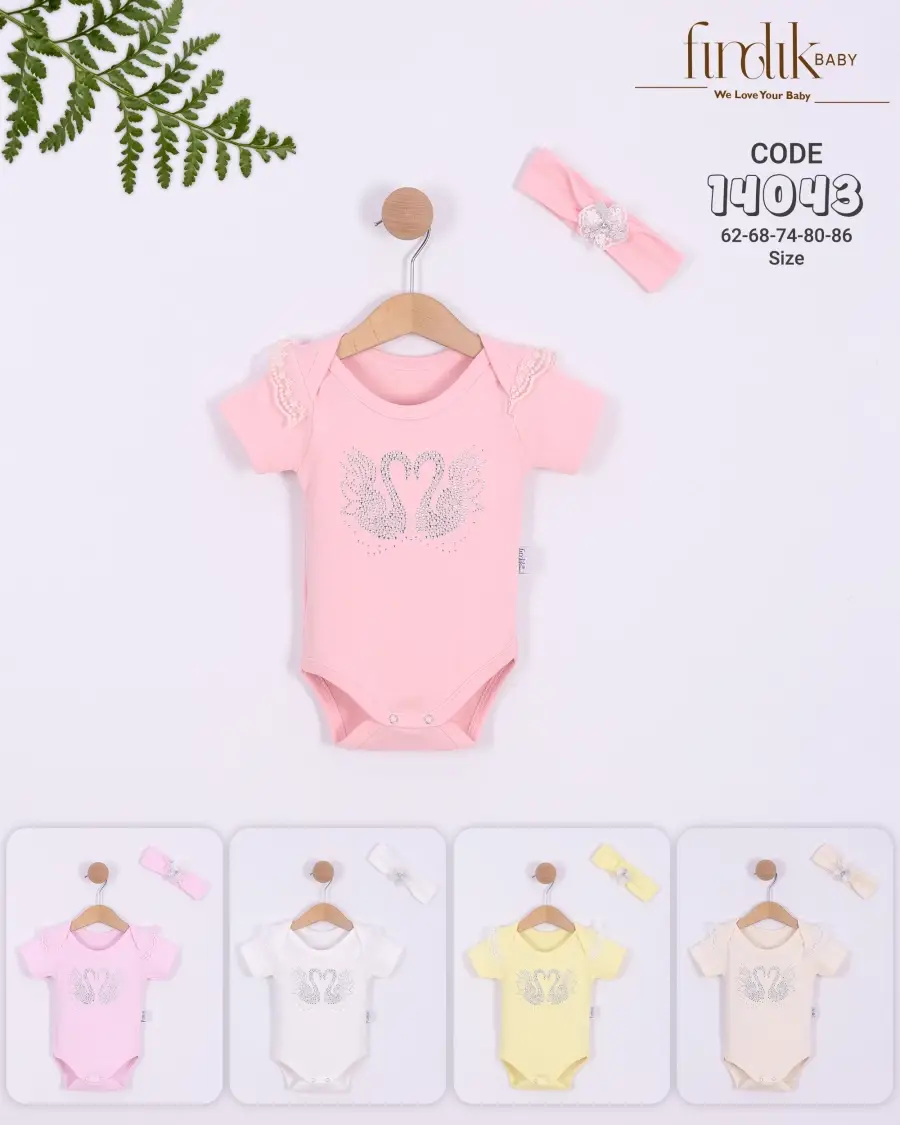 Боди с короткими рукавами и кружевом